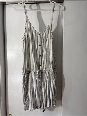 Old Navy Romper Medium Tall